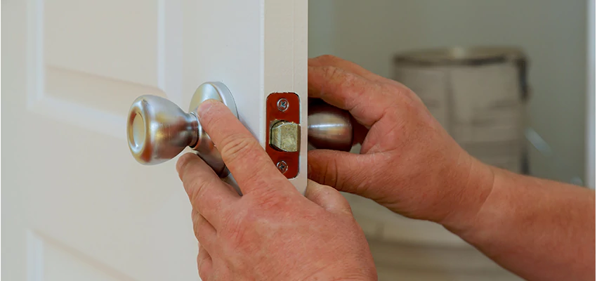 AAA Locksmiths For lock Replacement in Algonquin